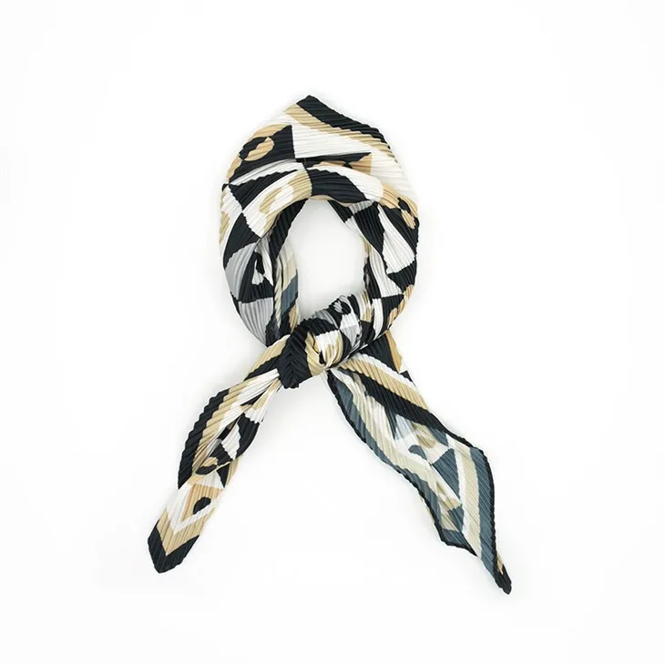 تحقق من Bandana S031 المجعد