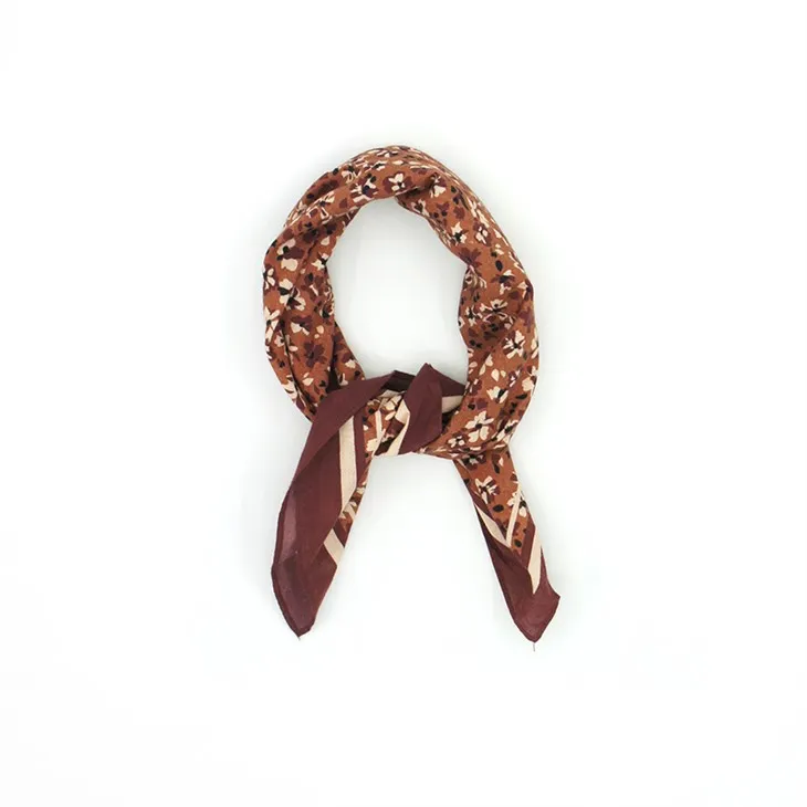 القطن الأزهار باندانا S124