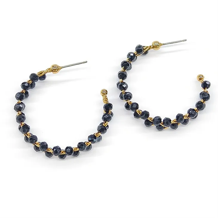 القرط هوب الخرز الأسود